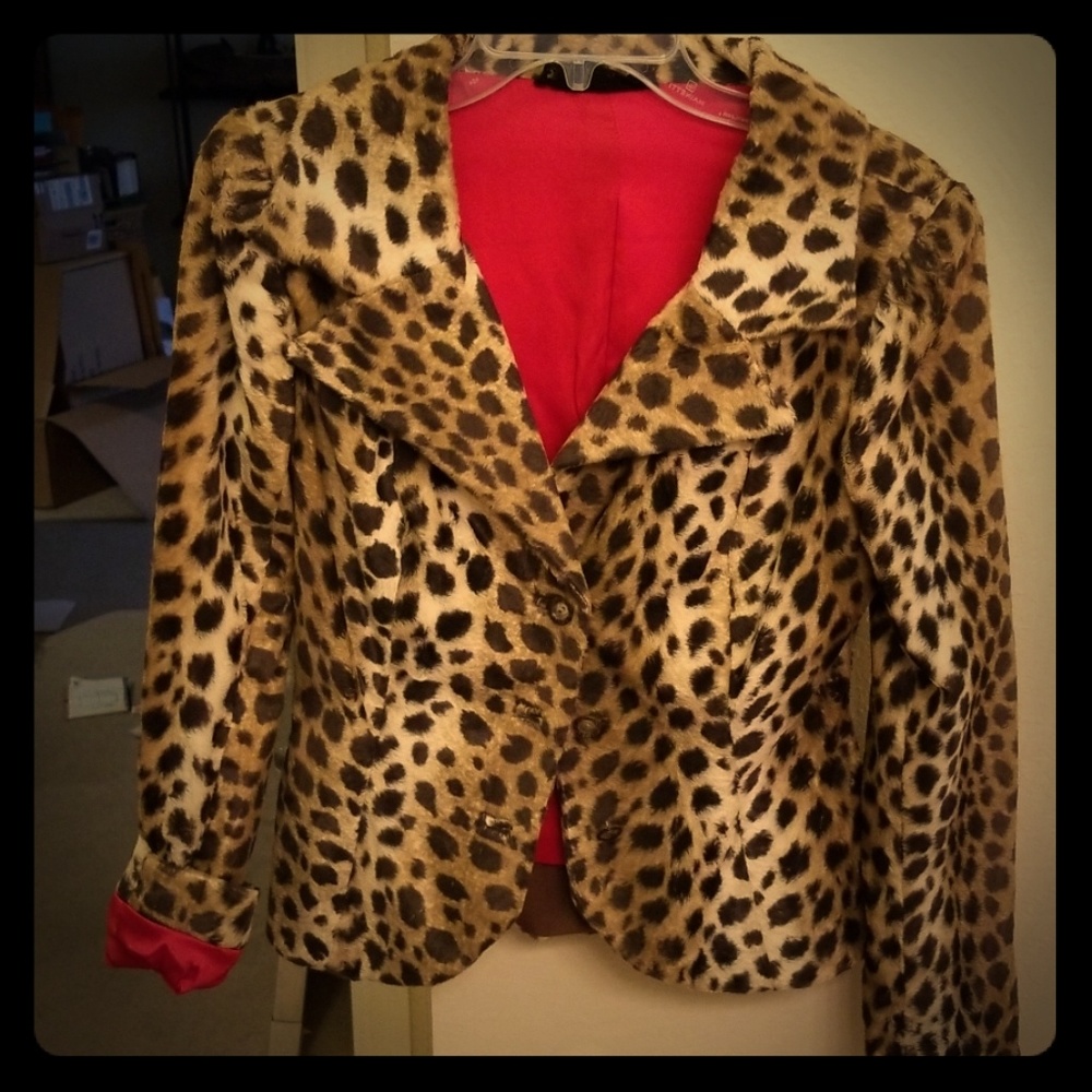 Gorgeous, vintage Peggy Jennings leopard jacket- silk lined!